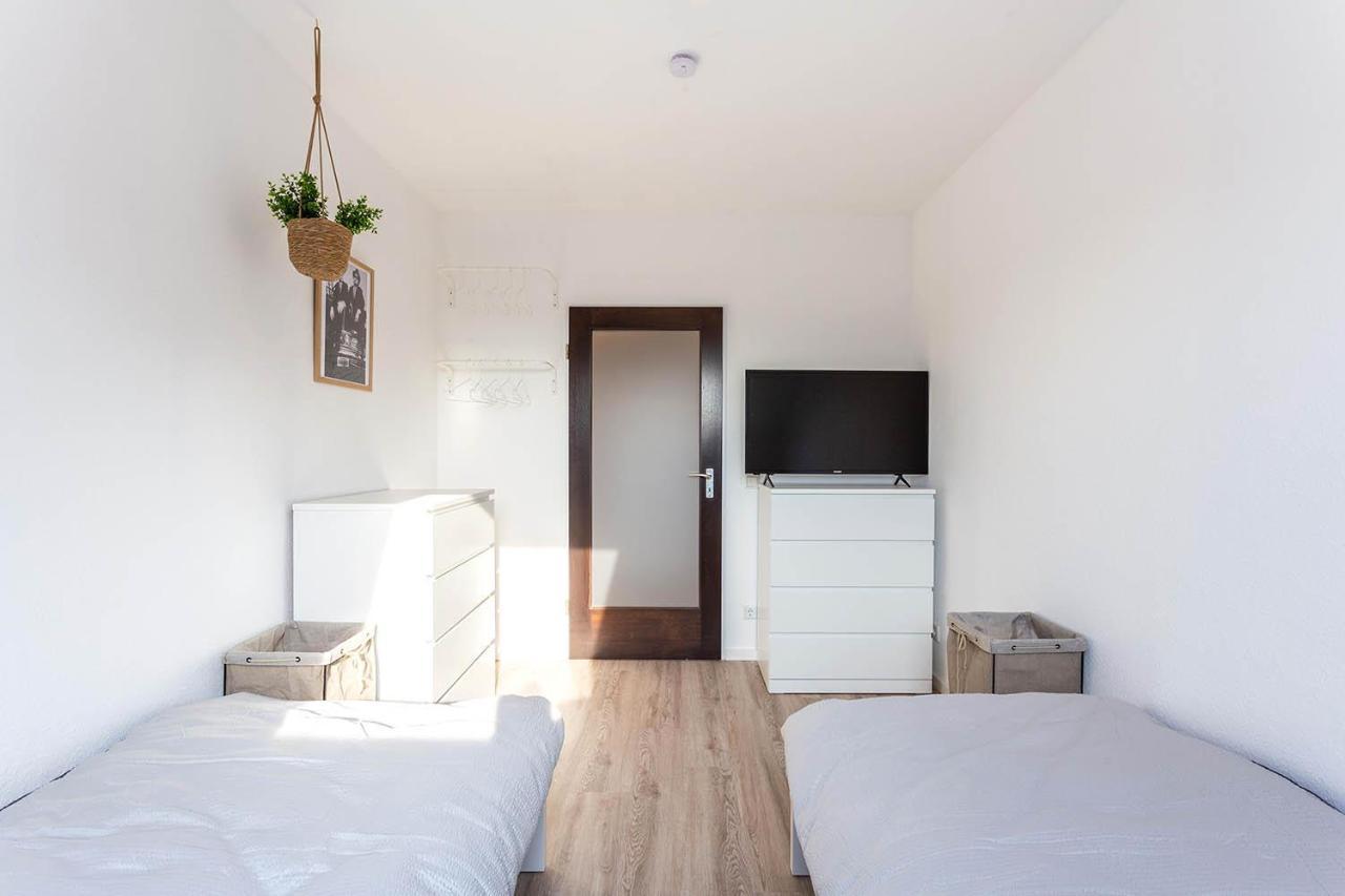 Komfortable Wohnung Fuer Monteure Hilden Exteriér fotografie